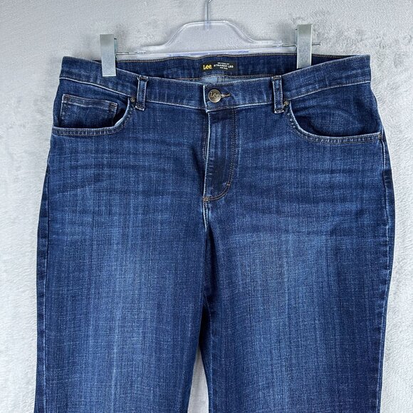 Lee Straight Leg Jeans Womens Size 16 Long Relaxed Fit Mid Rise Medium Wash Blue - Picture 3 of 12